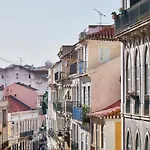 Spacious Bairro Alto With Courtyard, By Timecooler リスボン