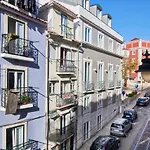アパート Spacious Bairro Alto With Courtyard, By Timecooler