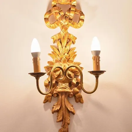 Spacious Bairro Alto With Courtyard, By Timecooler Lissabon