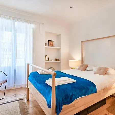 Spacious Bairro Alto With Courtyard, By Timecooler アパート *